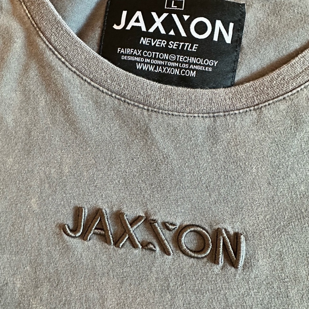 JAXXON - OG Distressed Men’s T - Shirt SIZE - L - Picture 2 of 5